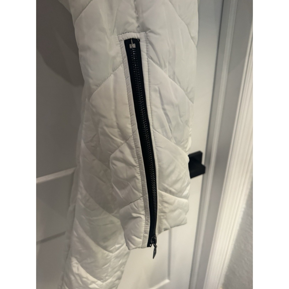 White Black Hooded Ski Snowsuit Faux Fur Belted Zippered Medium SS6 - Picture 4 of 6